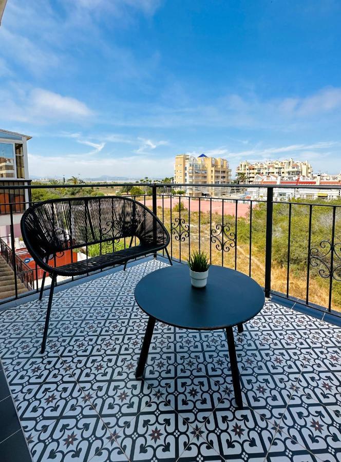 Bonito Apartamento Mar Azul تورّيفيِخا المظهر الخارجي الصورة